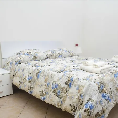 Apartment Zona Porta Venezia Indipendenza. Milan